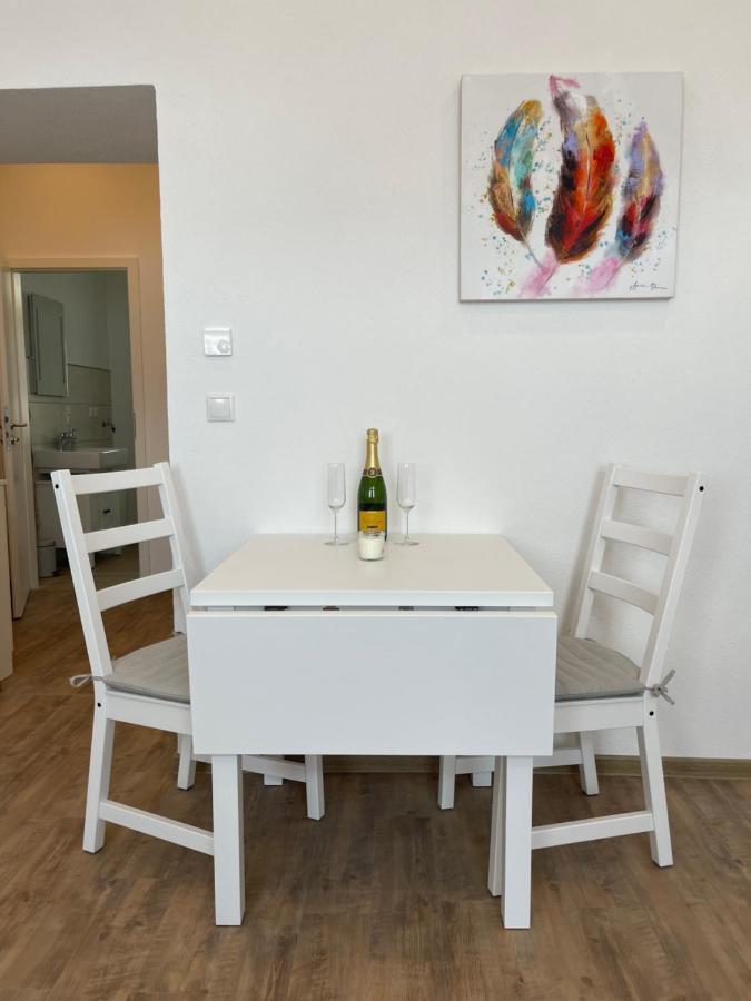 Apartment In Mayen Zentrum Nur 100 Meter Exterior foto
